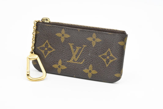 Louis Vuitton Pochette Cles in Monogram Canvas