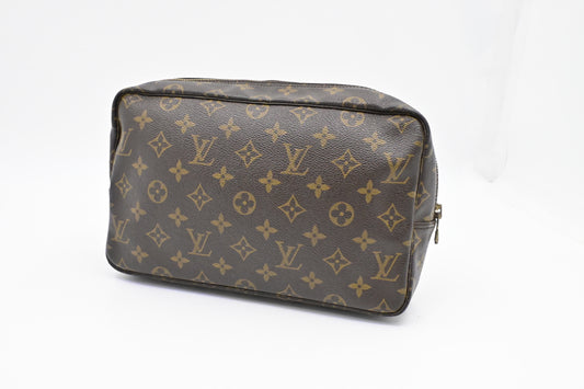 Louis Vuitton Trousse 28 in Monogram Canvas