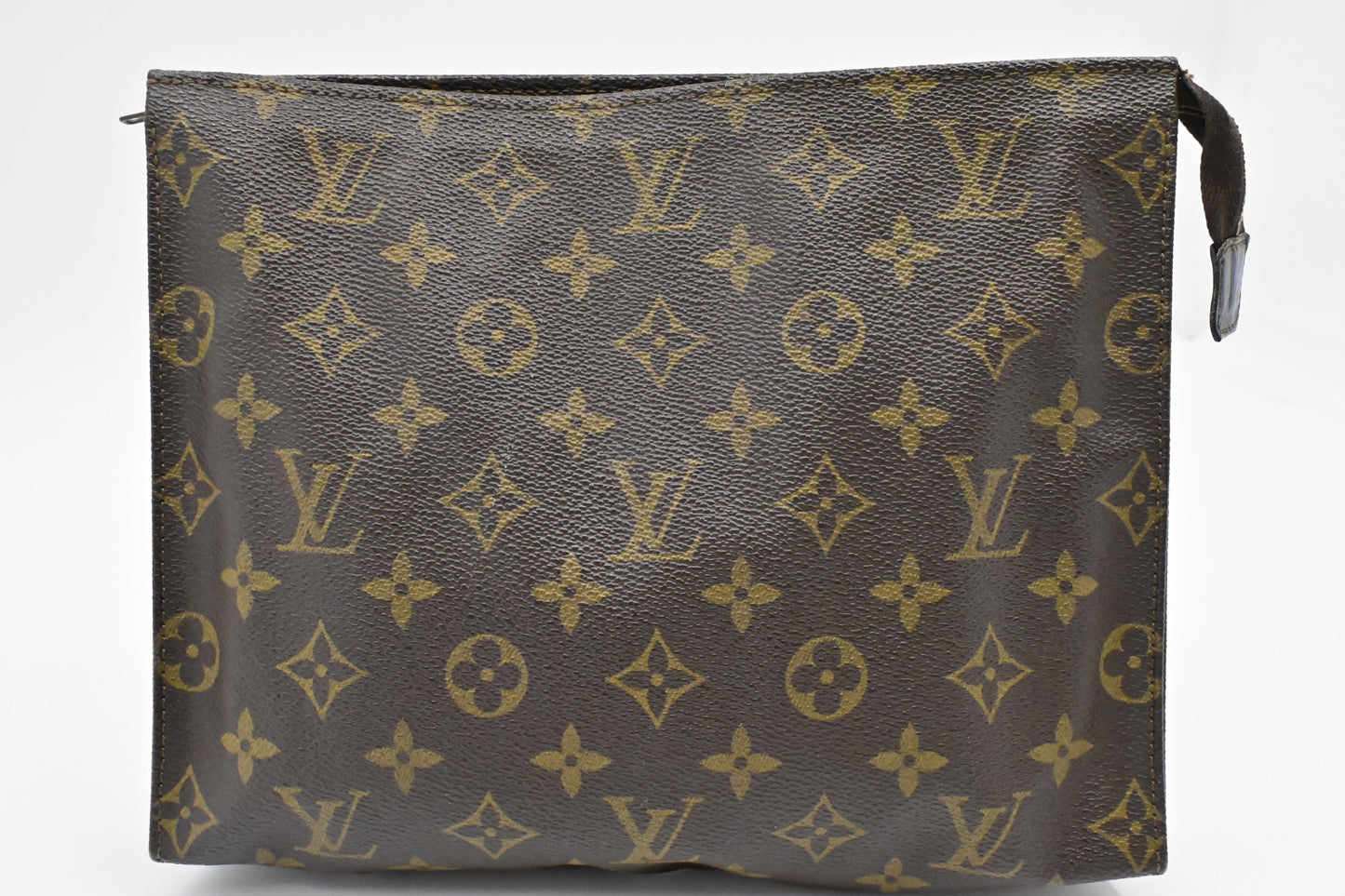 Louis Vuitton Toiletry 26 in Monogram Canvas