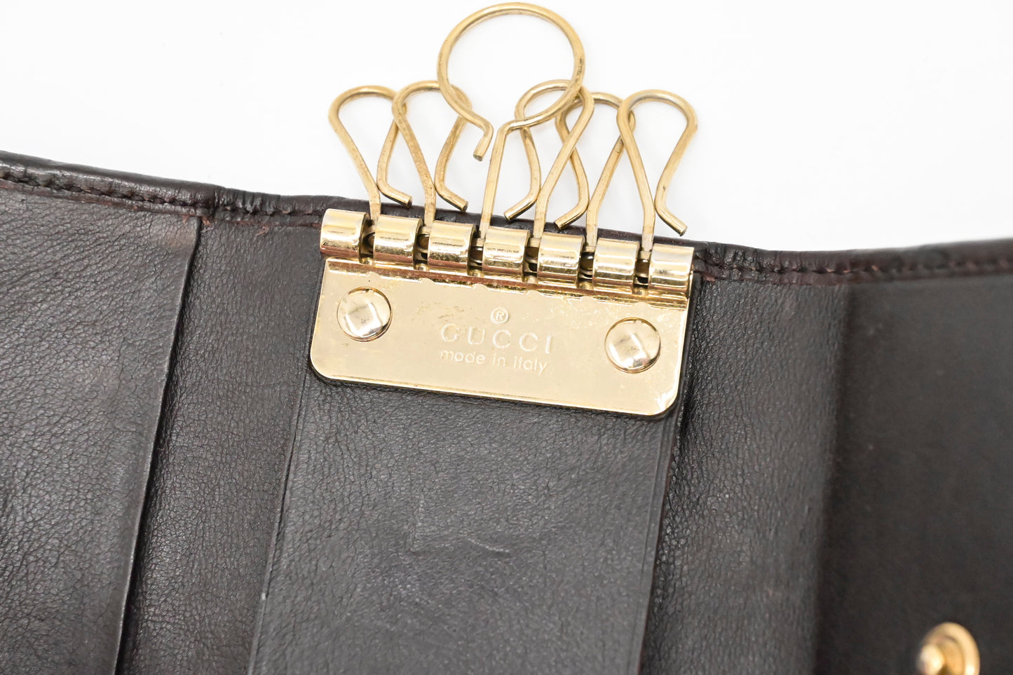 Gucci 6 Key Case in Brown Guccissima Leather