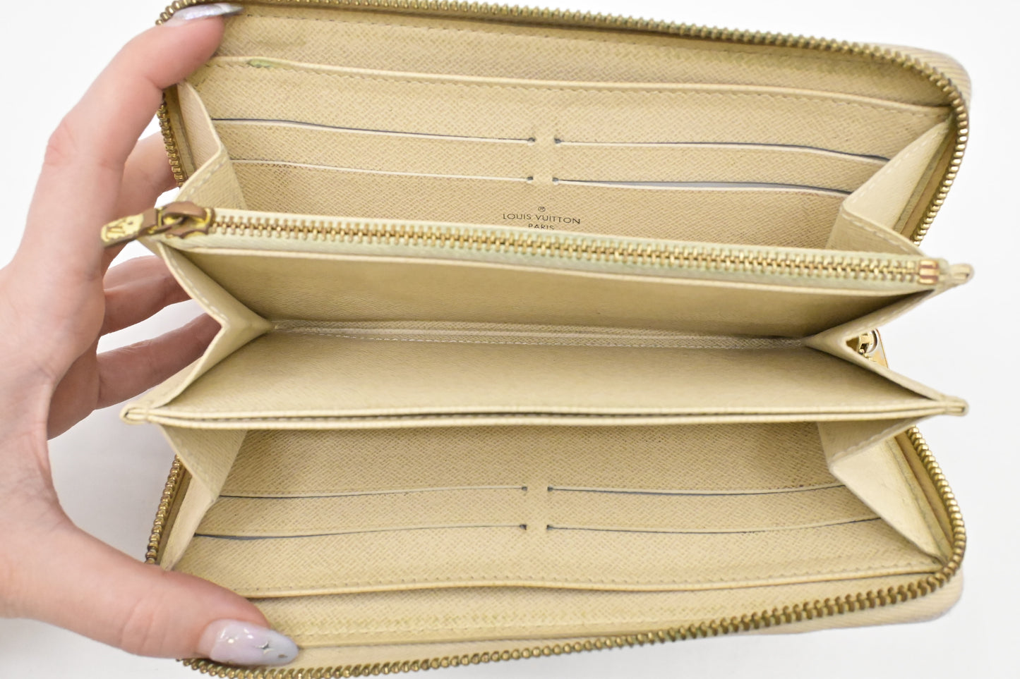 Louis Vuitton Long Zippy Wallet in Damier Azur Canvas