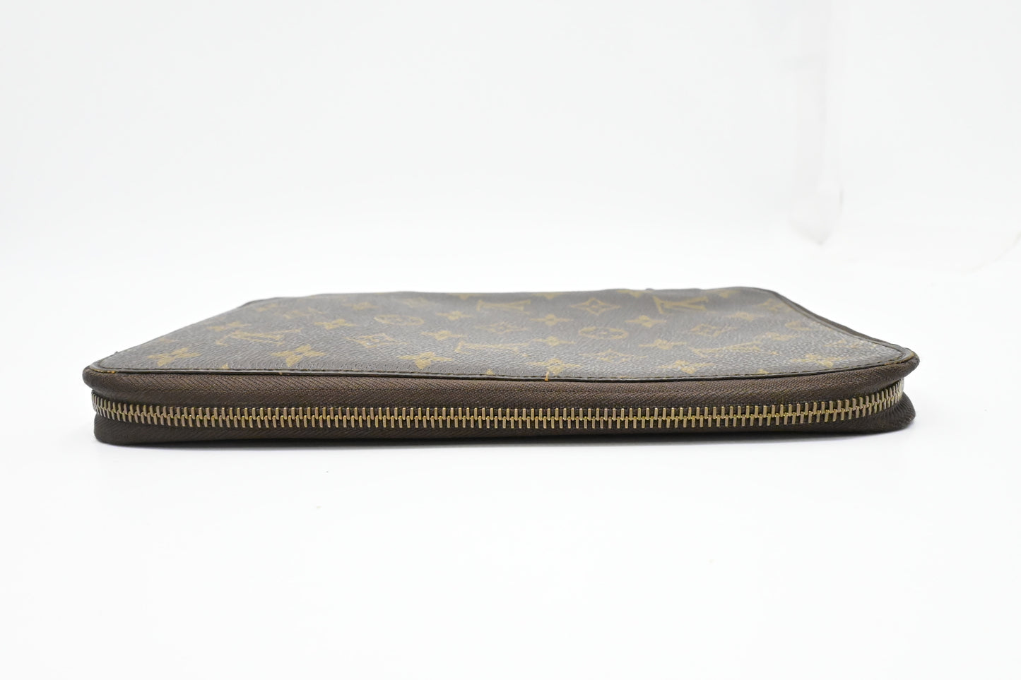 Louis Vuitton Poche Escapade in Monogram Canvas