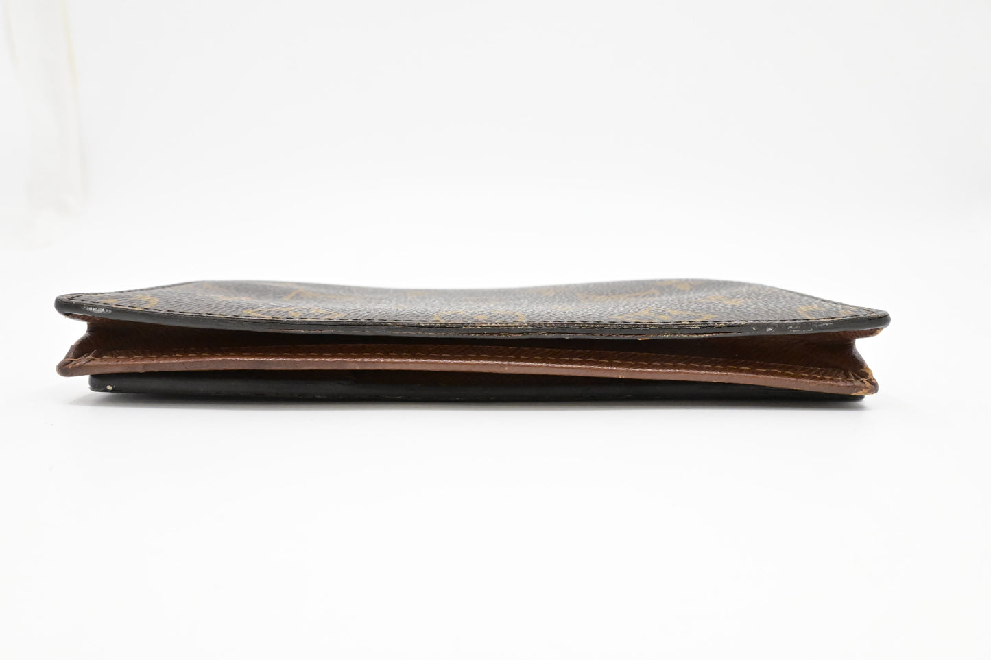 Louis Vuitton Brazza Wallet in Monogram Canvas