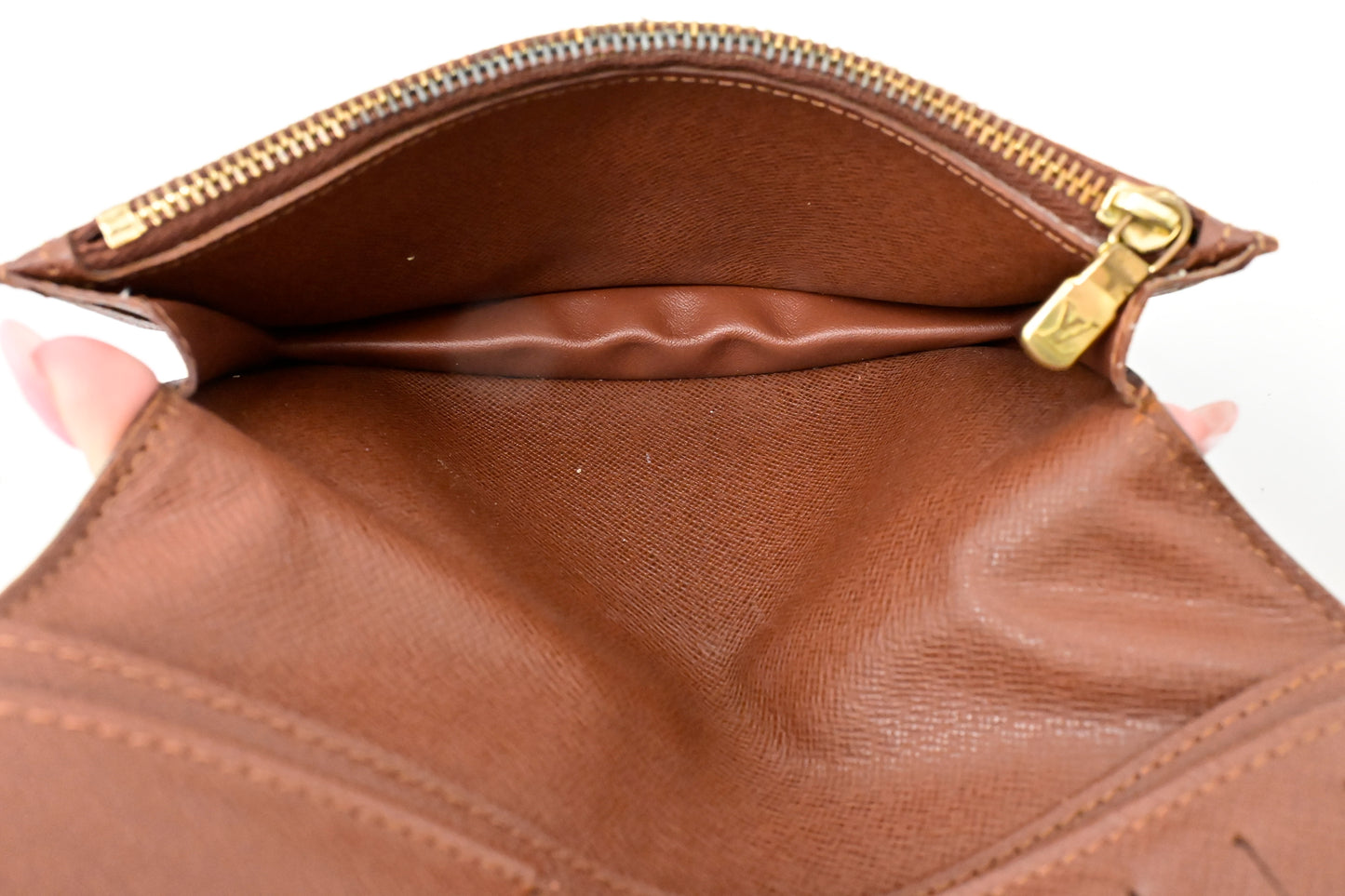 Louis Vuitton Brazza Wallet in Monogram Canvas