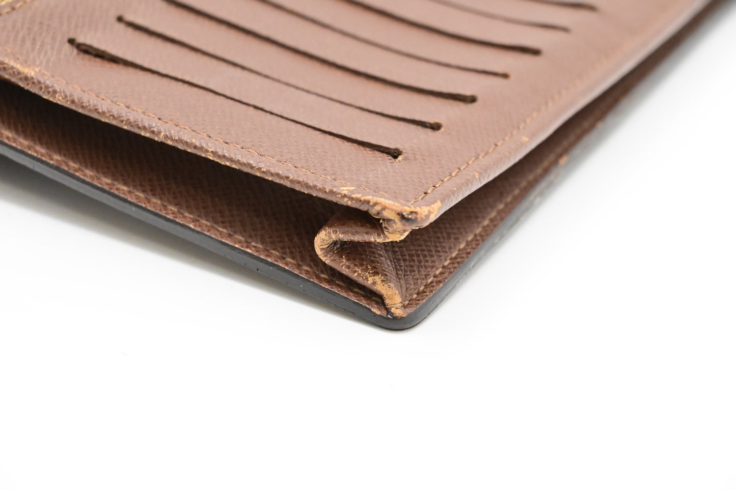 Louis Vuitton Brazza Wallet in Monogram Canvas