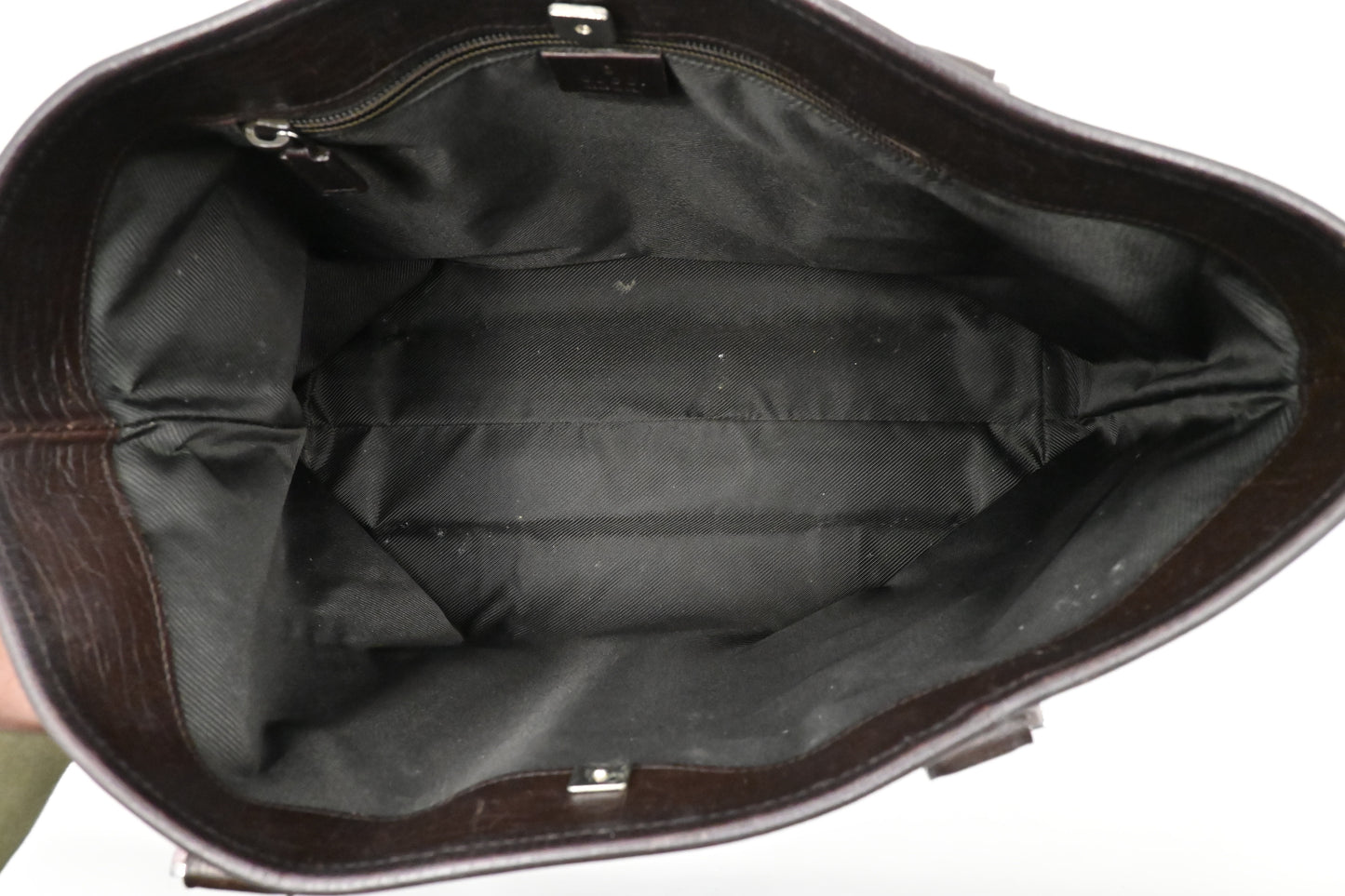 Gucci Shoulder Bag in GG Supreme Canvas