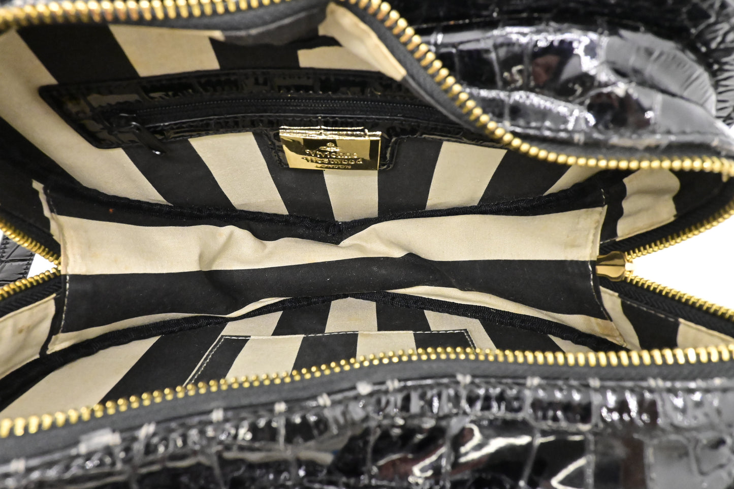 Vivienne Westwood Chancery Heart in Black Leather