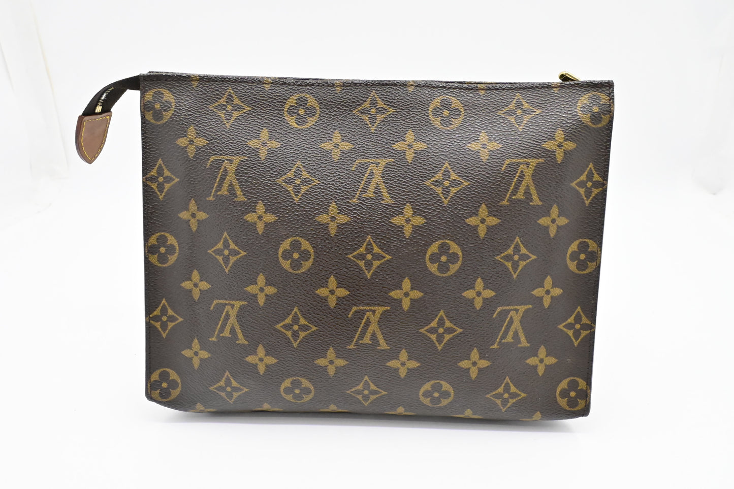 Louis Vuitton Toiletry 26 in Monogram Canvas