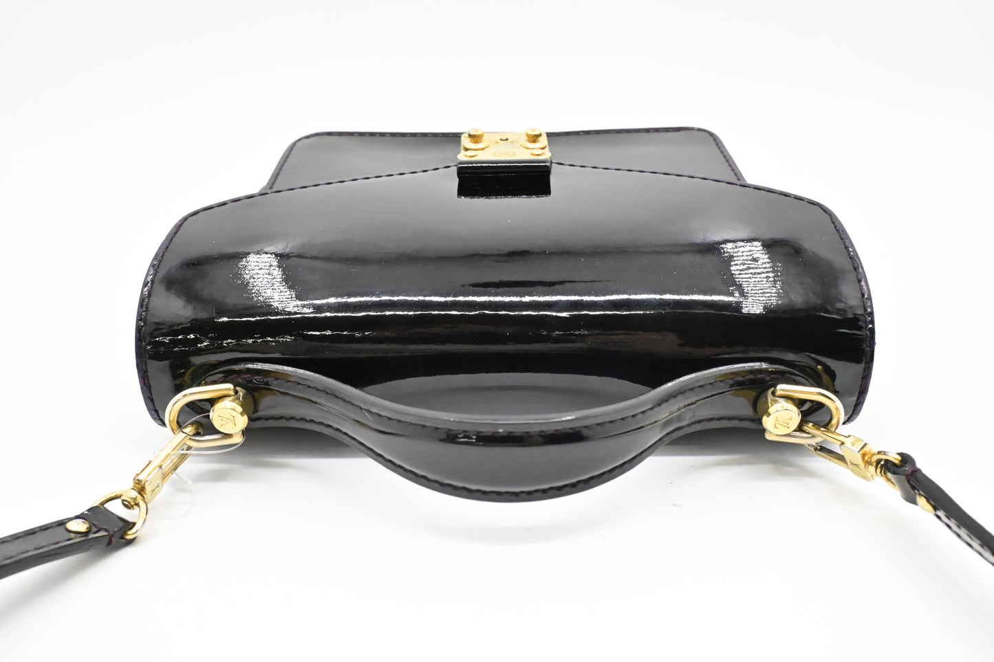 Louis Vuitton Monceau BB in Black Vernis Leather