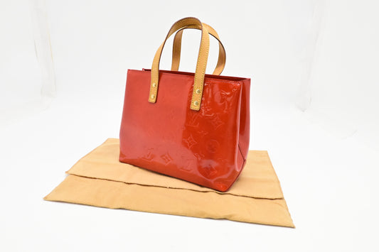 Louis Vuitton Reade PM in Rouge Grenadine Vernis Leather