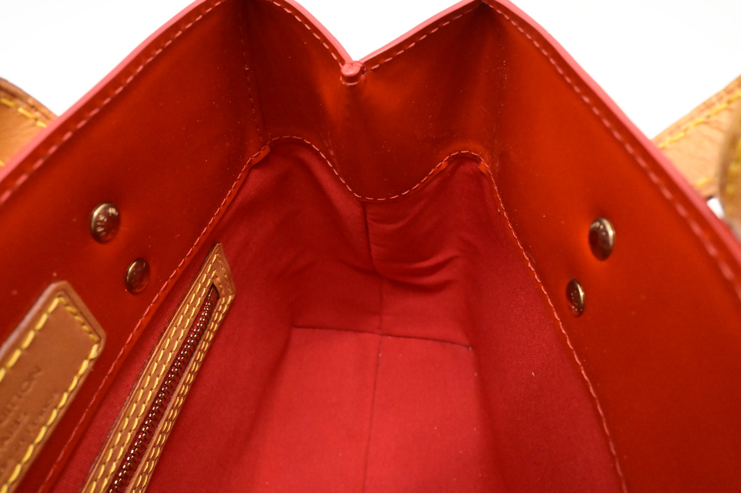 Louis Vuitton Reade PM in Rouge Grenadine Vernis Leather