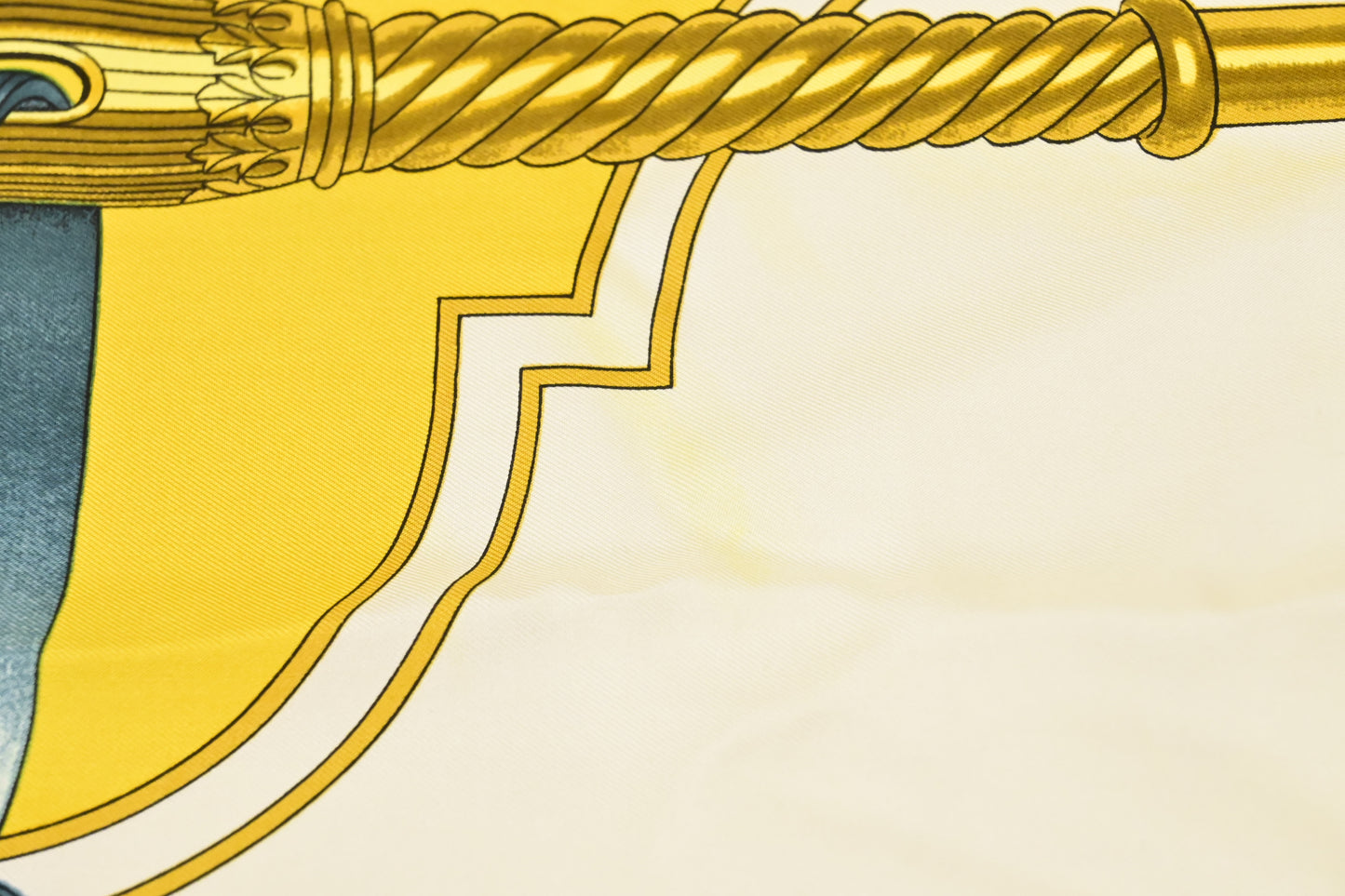 Hermes 'Carrick a Pompe' Carre 90 in Yellow Silk
