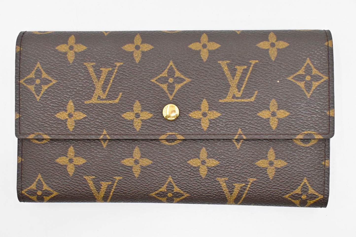 Louis Vuitton International Wallet in Monogram Canvas