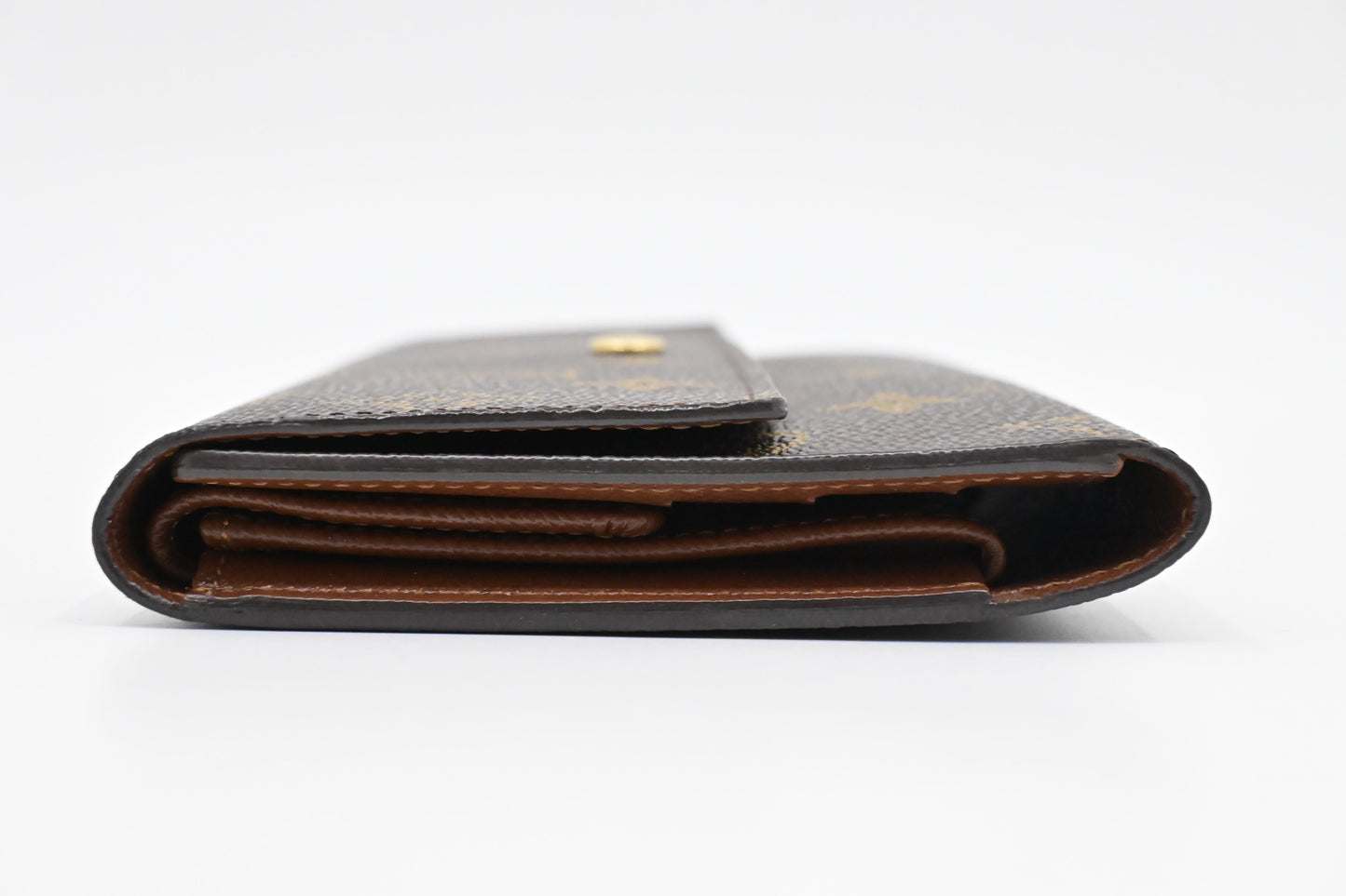 Louis Vuitton International Wallet in Monogram Canvas