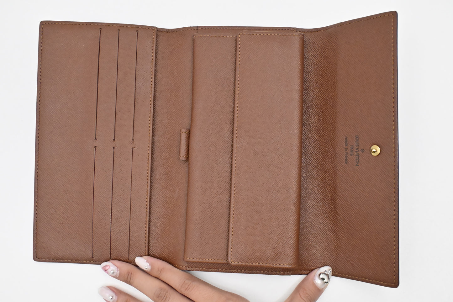 Louis Vuitton International Wallet in Monogram Canvas