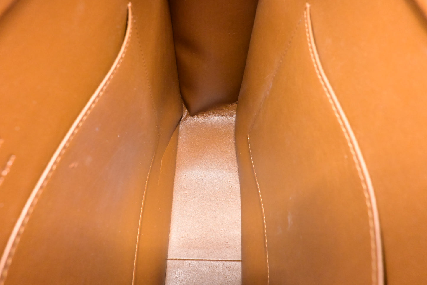 Louis Vuitton Columbus in Bronze Vernis Leather