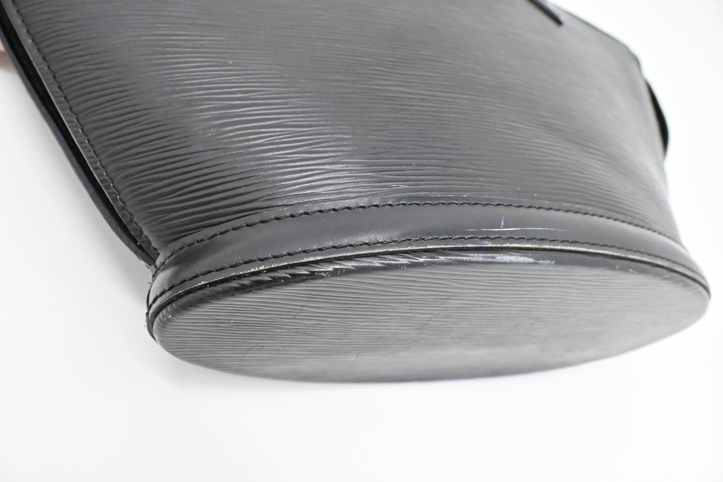 Louis Vuitton Saint Jacques in Black Epi Leather