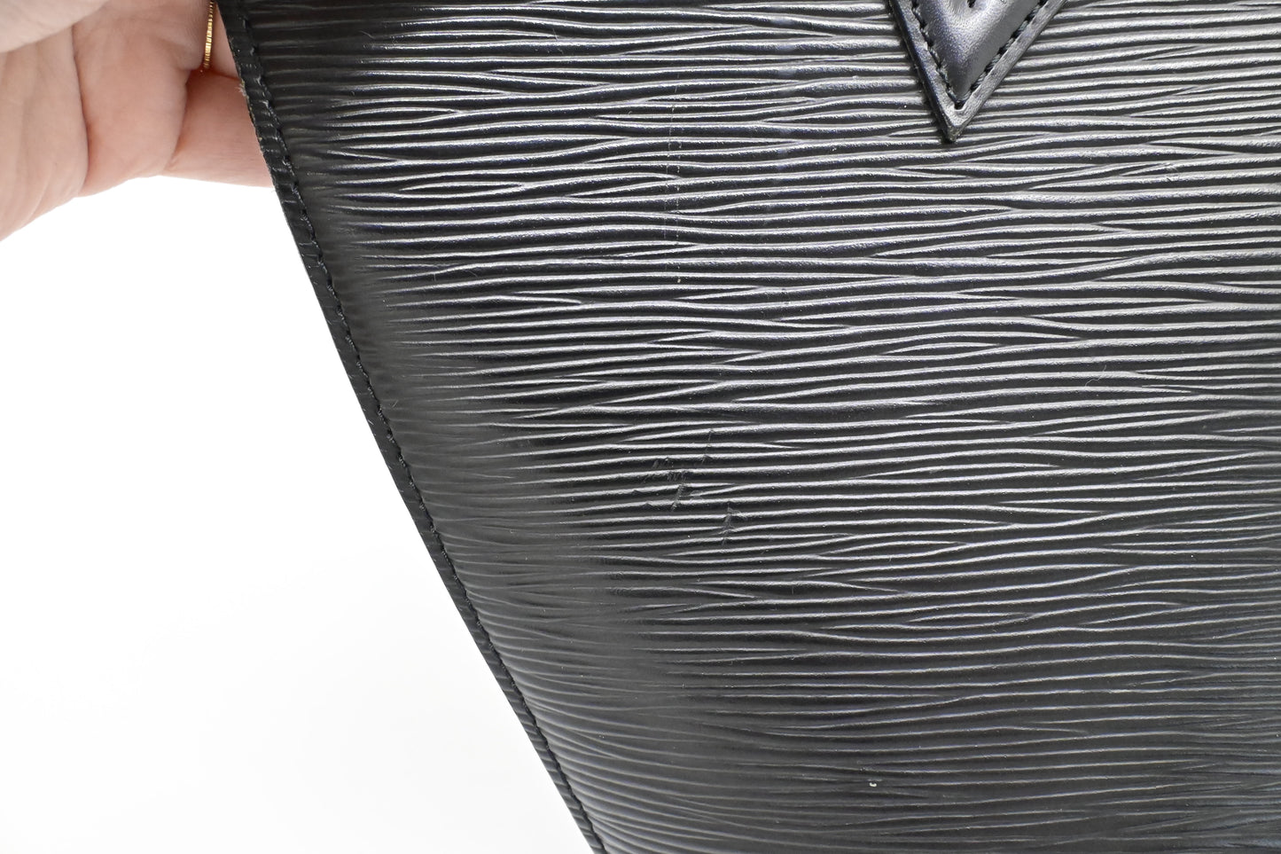 Louis Vuitton Saint Jacques in Black Epi Leather