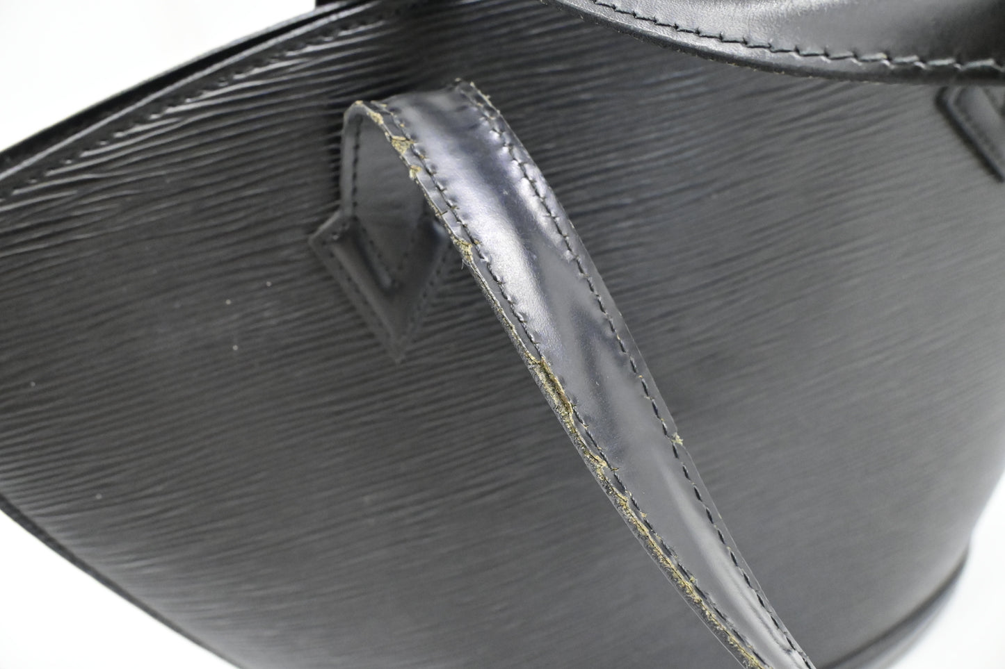 Louis Vuitton Saint Jacques in Black Epi Leather