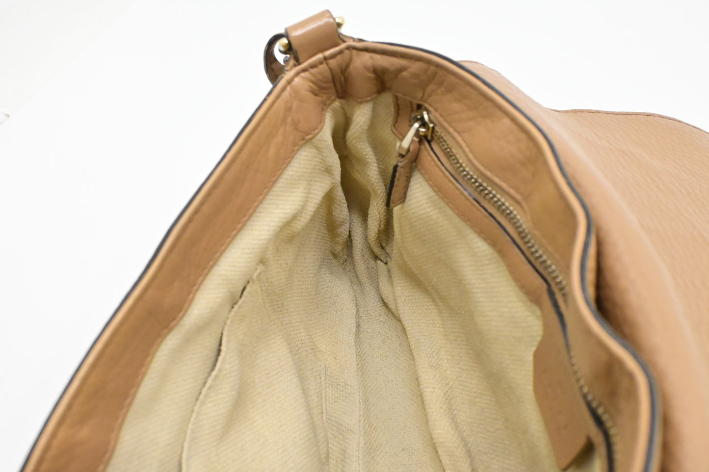 Gucci Crossbody in Light Brown Leather