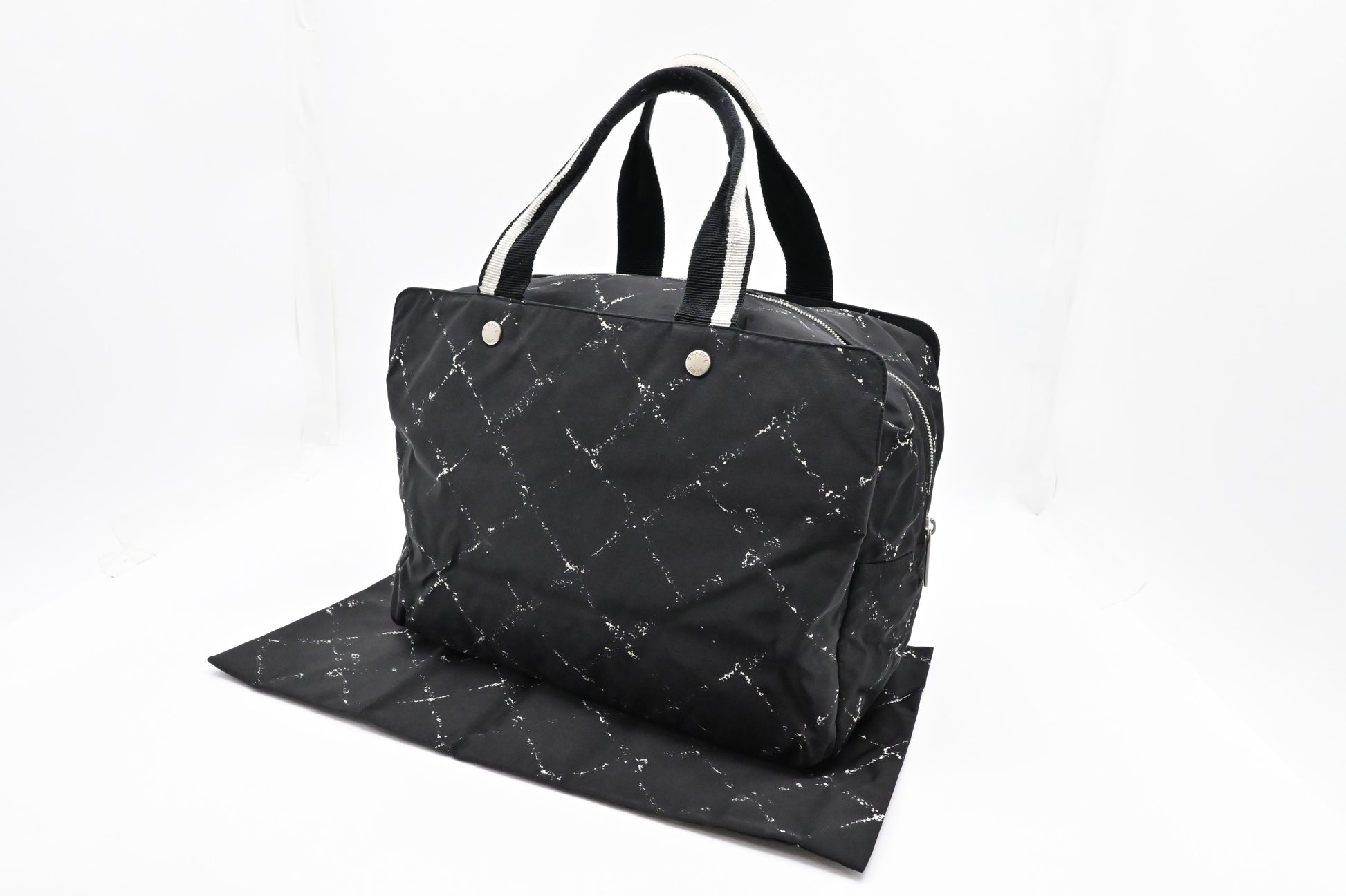 Chanel Travel Line Tote Bag in Black Canvas – Weekly Lux Drop