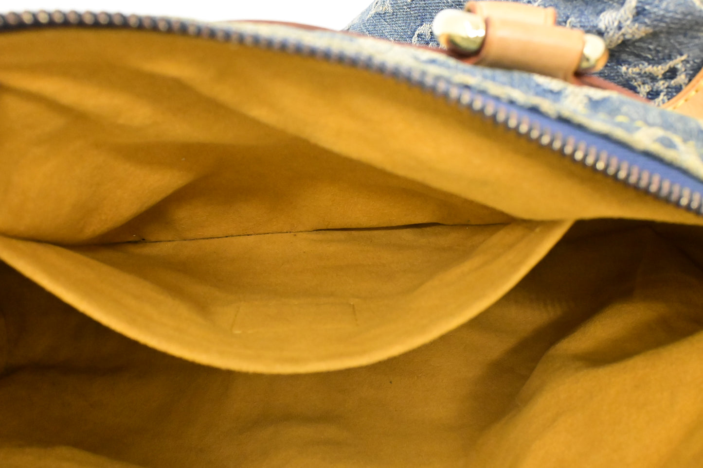 Louis Vuitton Neo Speedy in Monogram Denim