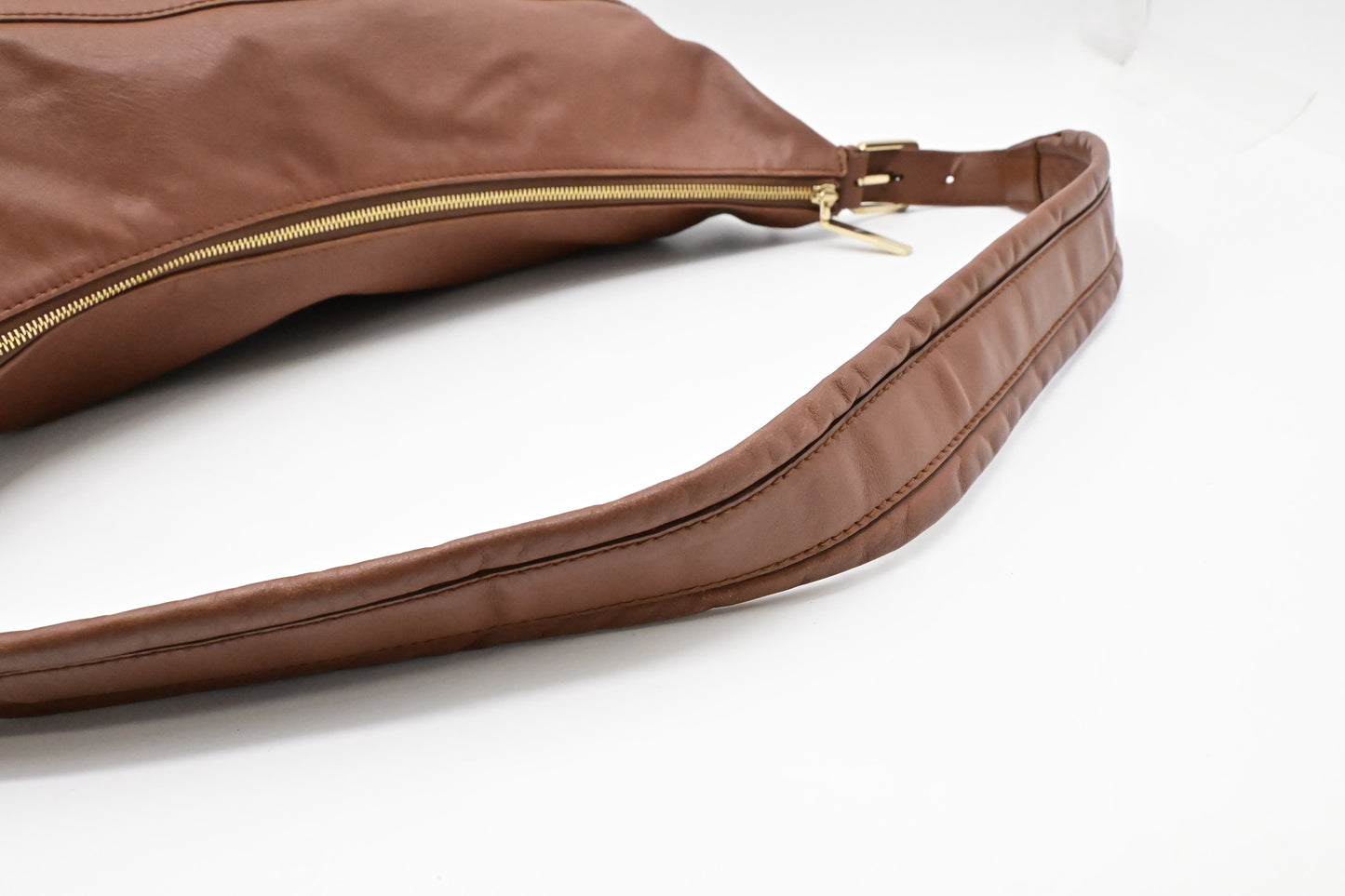 Gucci Hobo Travel Bag in Brown Leather