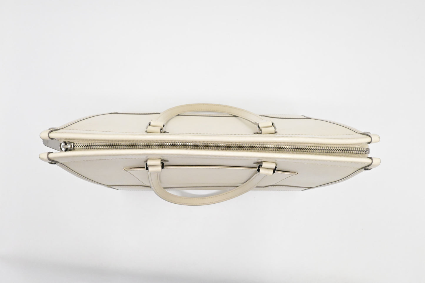 Louis Vuitton Madeleine GM in White Epi Leather
