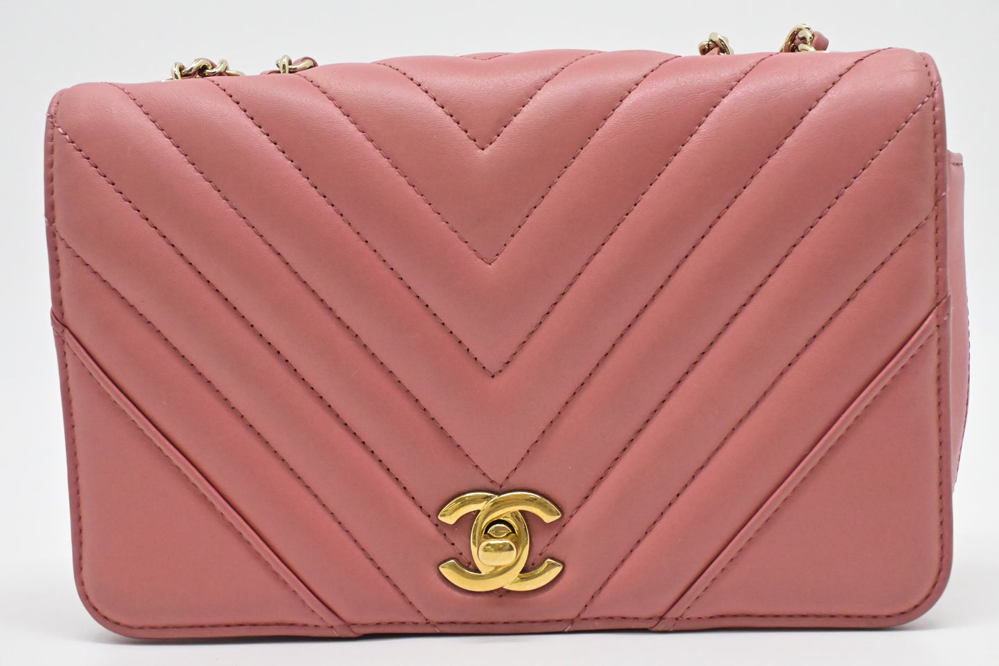 Chanel Small Chevron Flap in Pink Leather