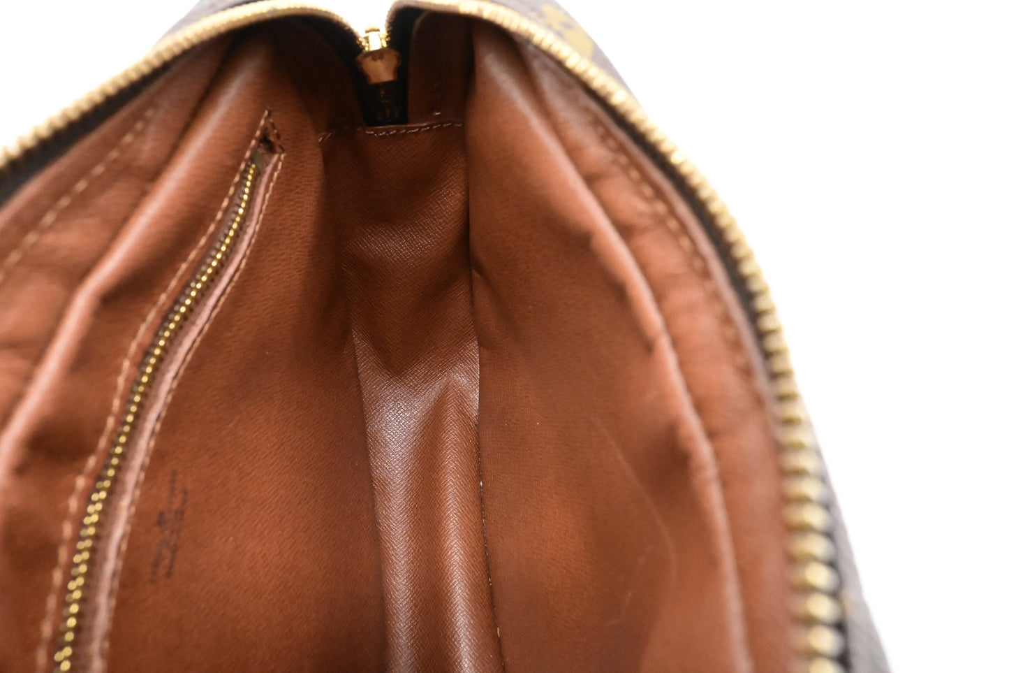Louis Vuitton Jeune Fille in Monogram Canvas