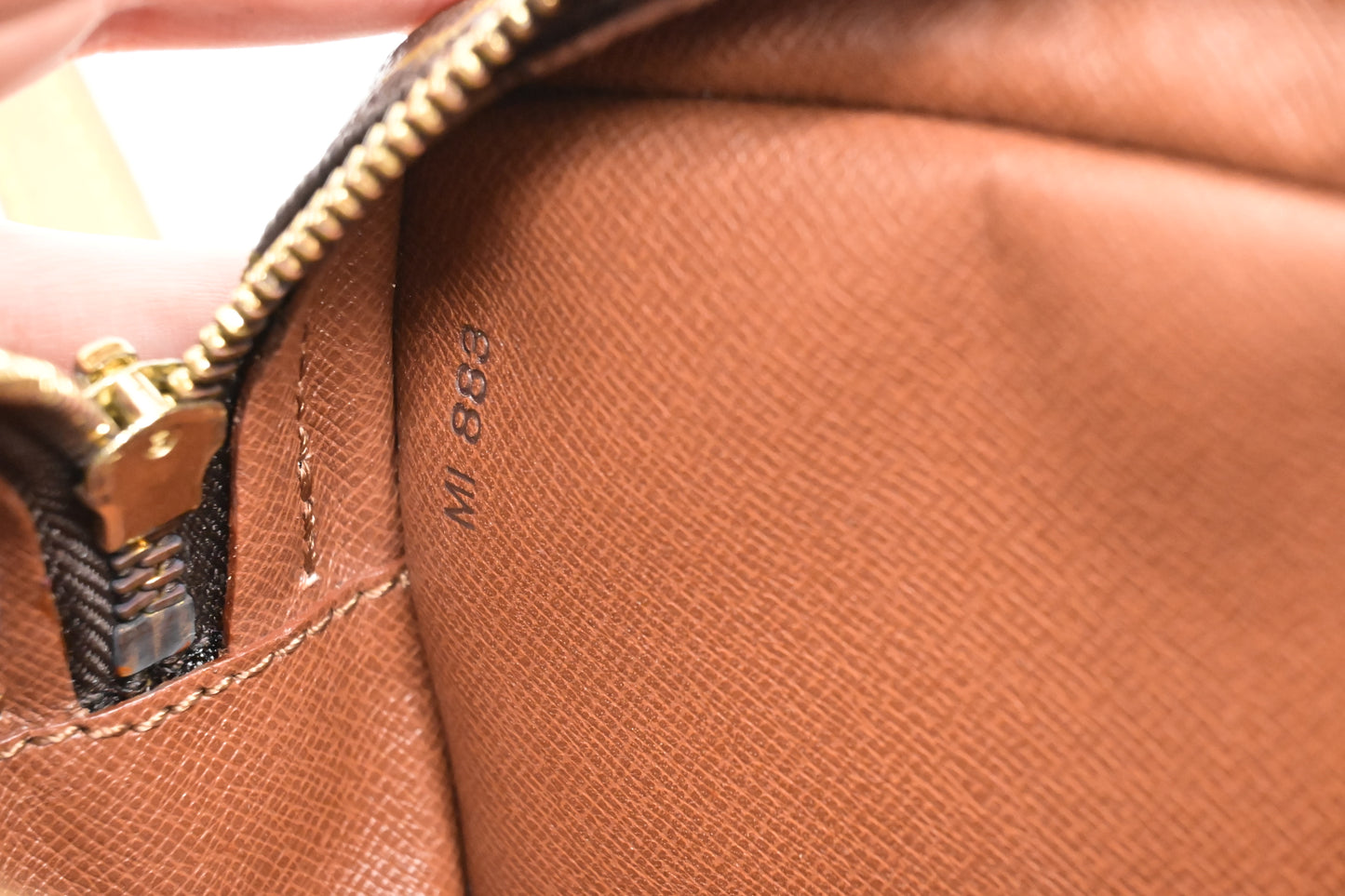 Louis Vuitton Jeune Fille in Monogram Canvas