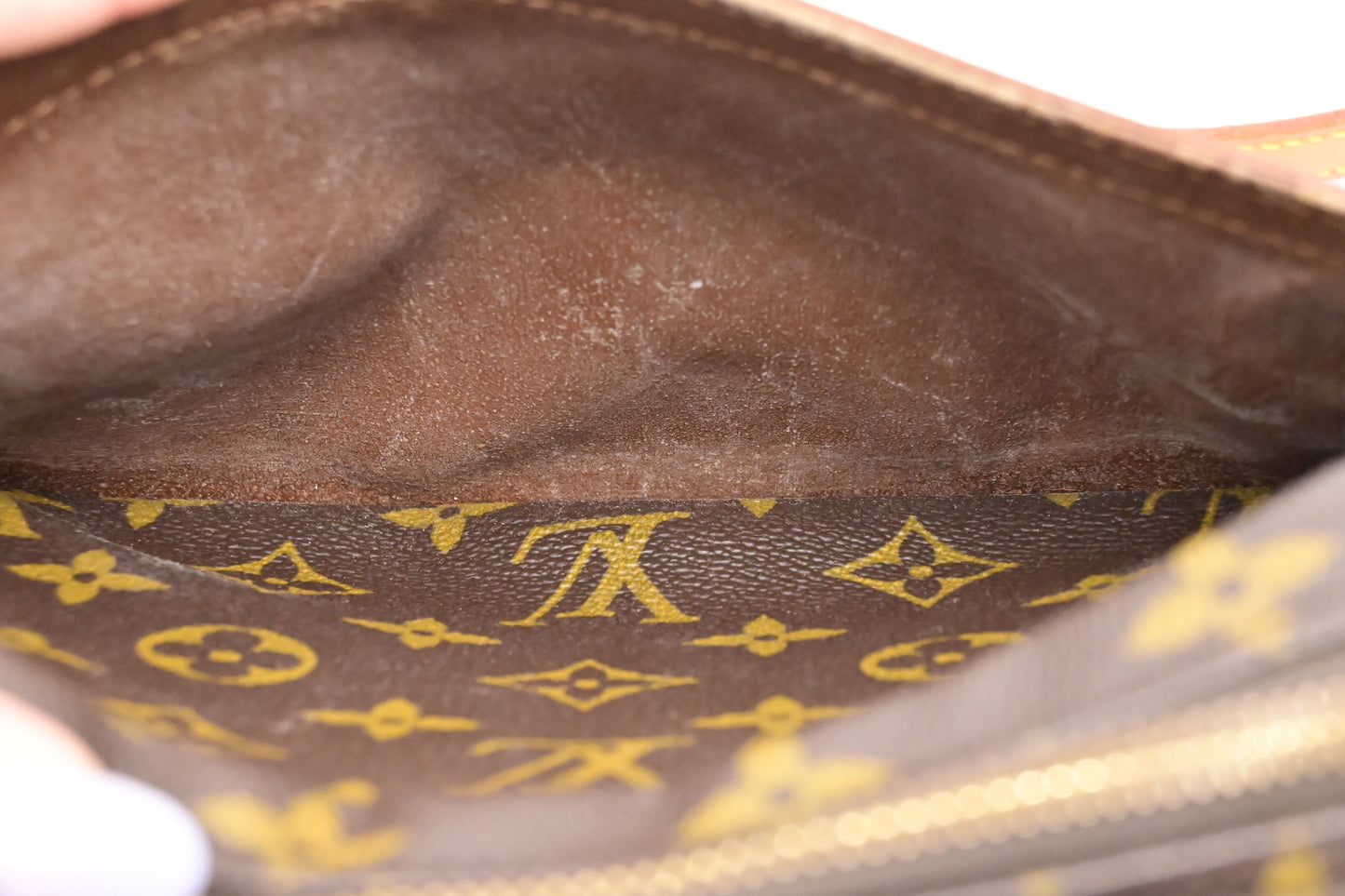 Louis Vuitton Jeune Fille in Monogram Canvas