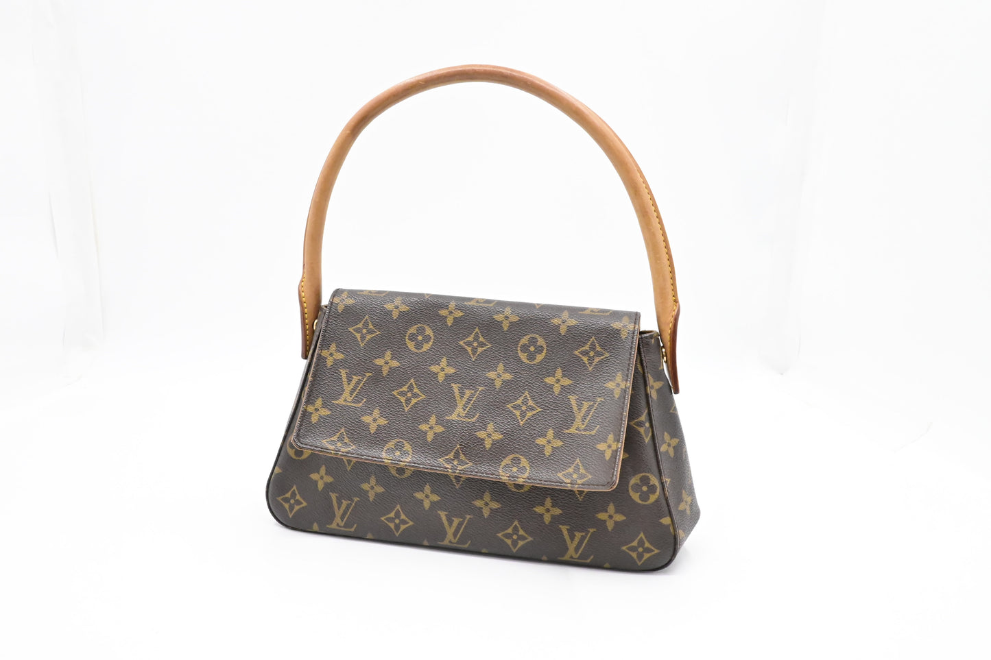 Louis Vuitton Looping PM in Monogram Canvas