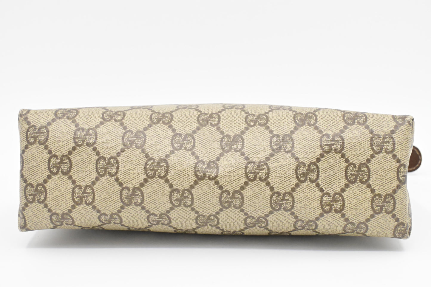 Gucci Pouch in GG Supreme Canvas