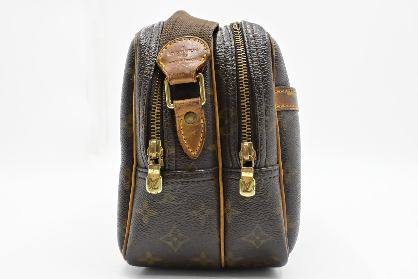 Louis Vuitton Reporter PM in Monogram Canvas