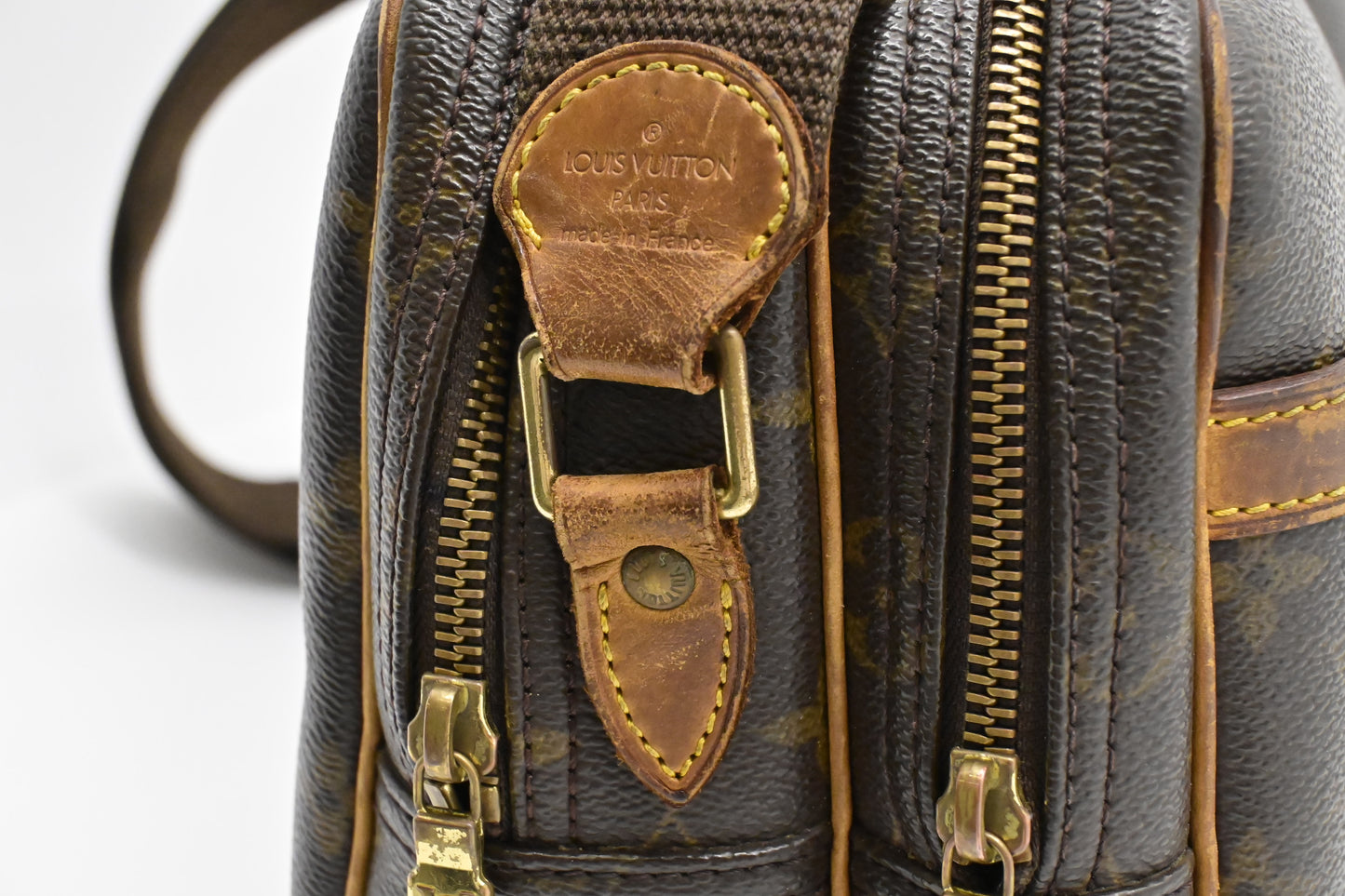 Louis Vuitton Reporter PM in Monogram Canvas