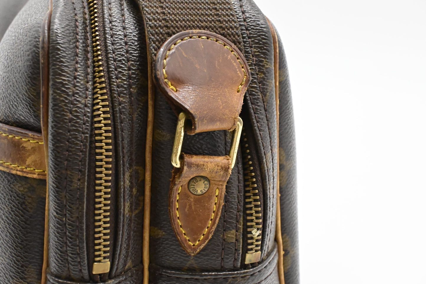 Louis Vuitton Reporter PM in Monogram Canvas