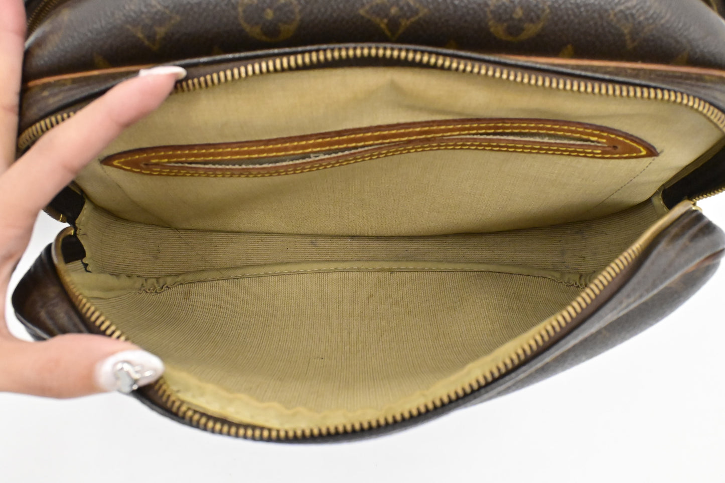 Louis Vuitton Reporter PM in Monogram Canvas