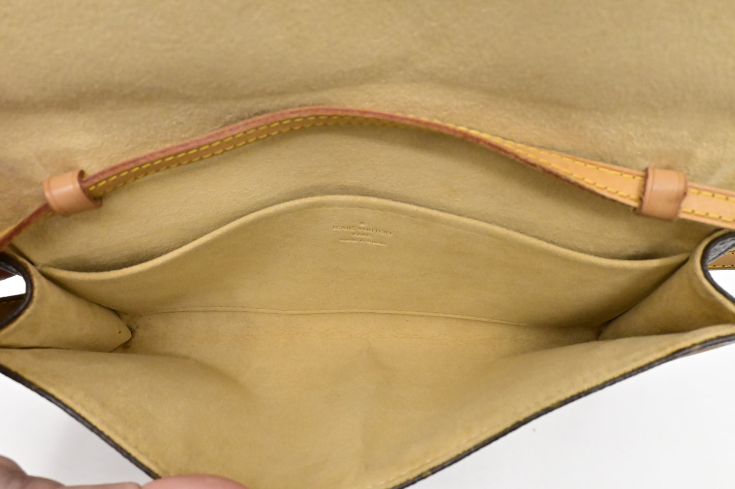 Louis Vuitton Pochette Twin in Monogram Canvas