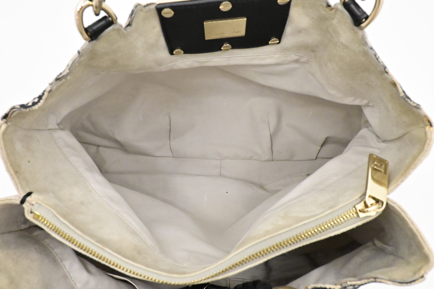 Fendi Tote Flower Embroideries in Beige Canvas
