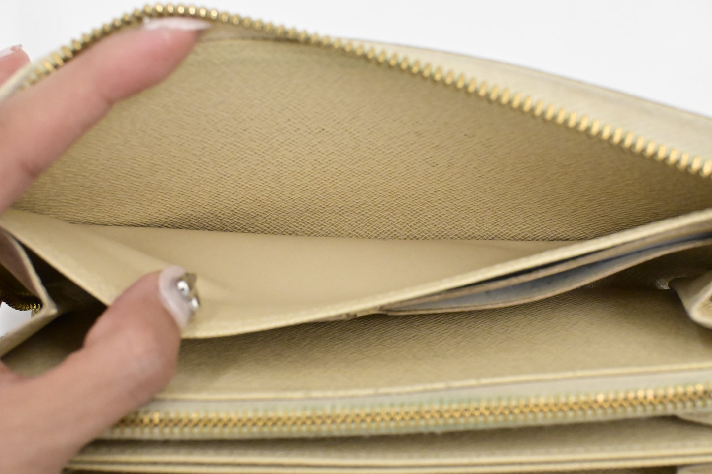 Louis Vuitton Long Zippy Wallet in Damier Azur Canvas