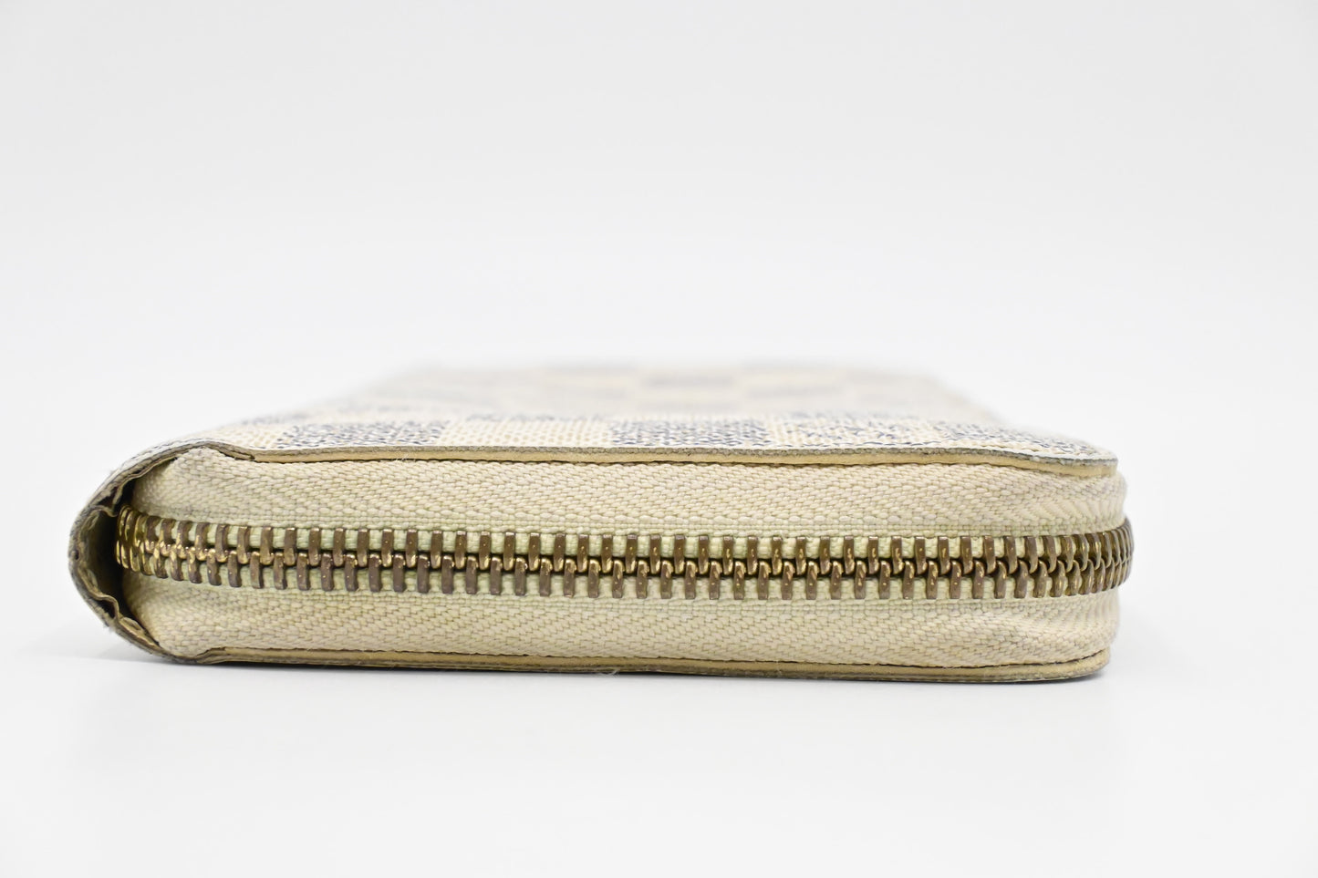 Louis Vuitton Long Zippy Wallet in Damier Azur Canvas