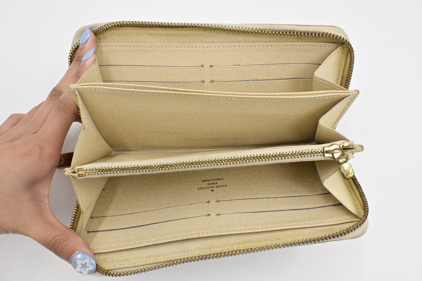 Louis Vuitton Long Zippy Wallet in Damier Azur Canvas