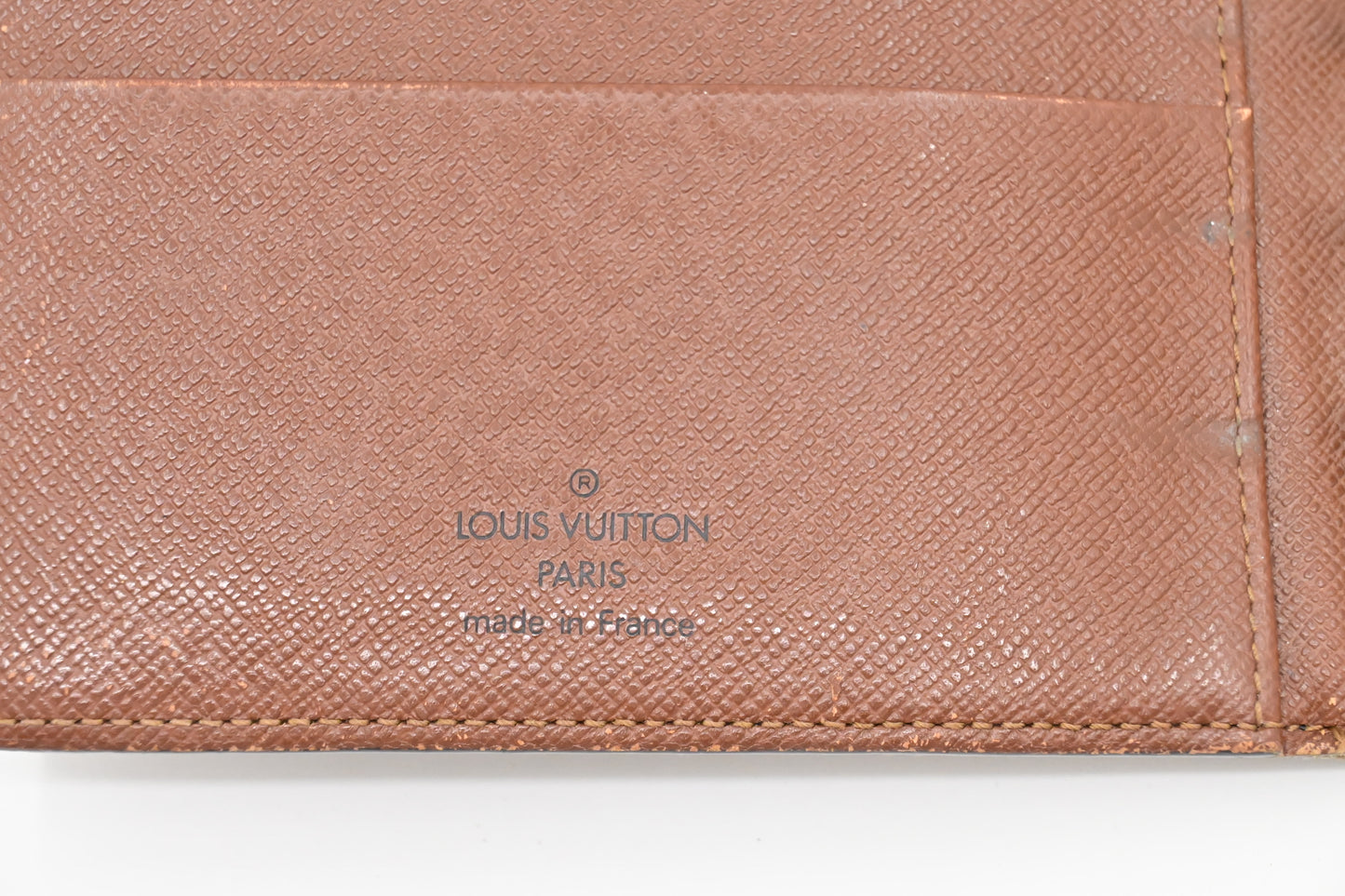 Louis Vuitton Agenda MM in Monogram Canvas