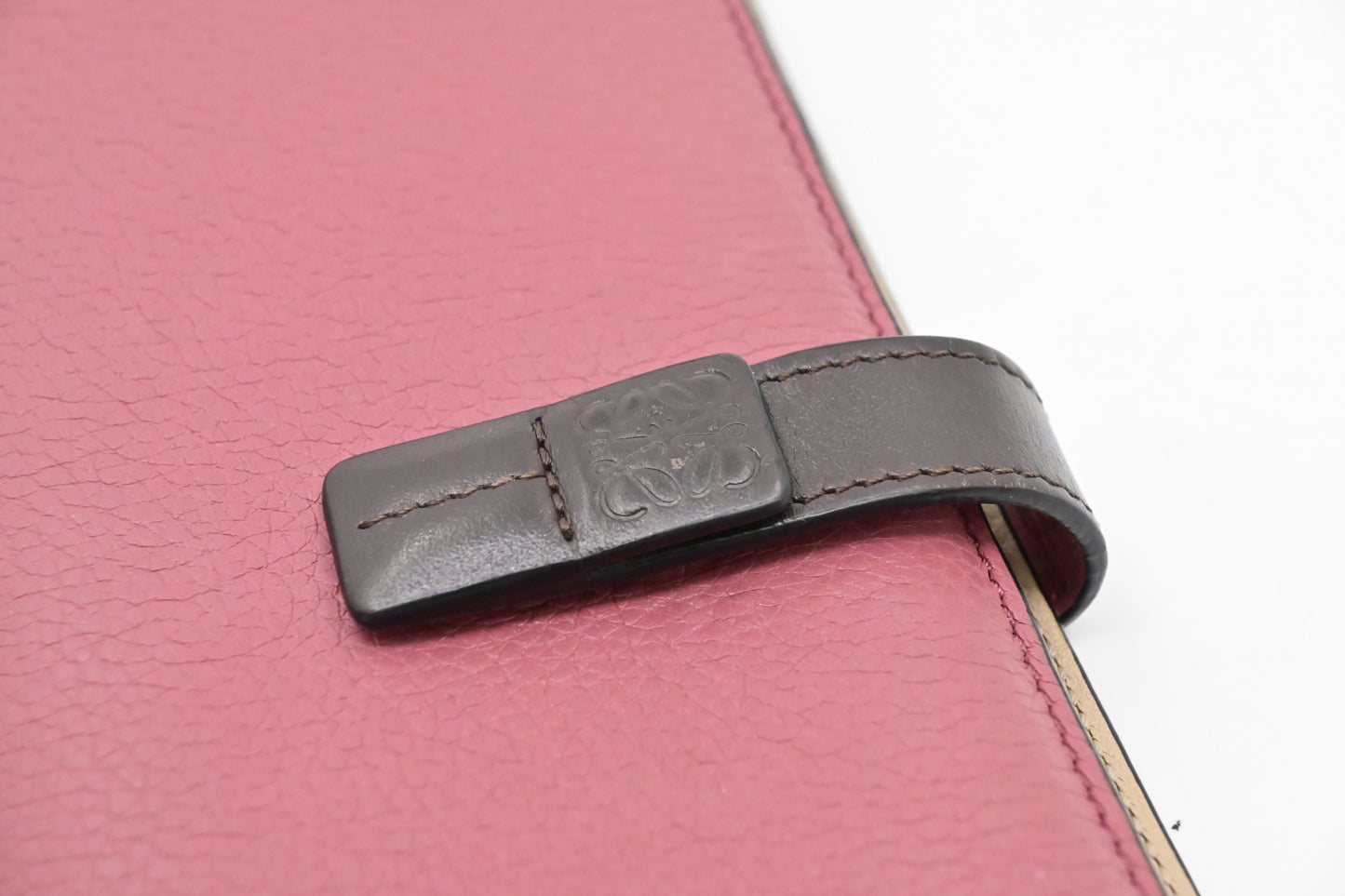 Loewe Long Wallet in Pink Leather
