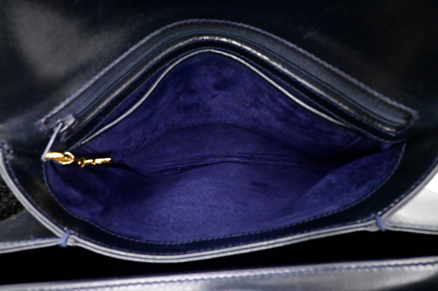 Gucci Handbag in Navy Leather