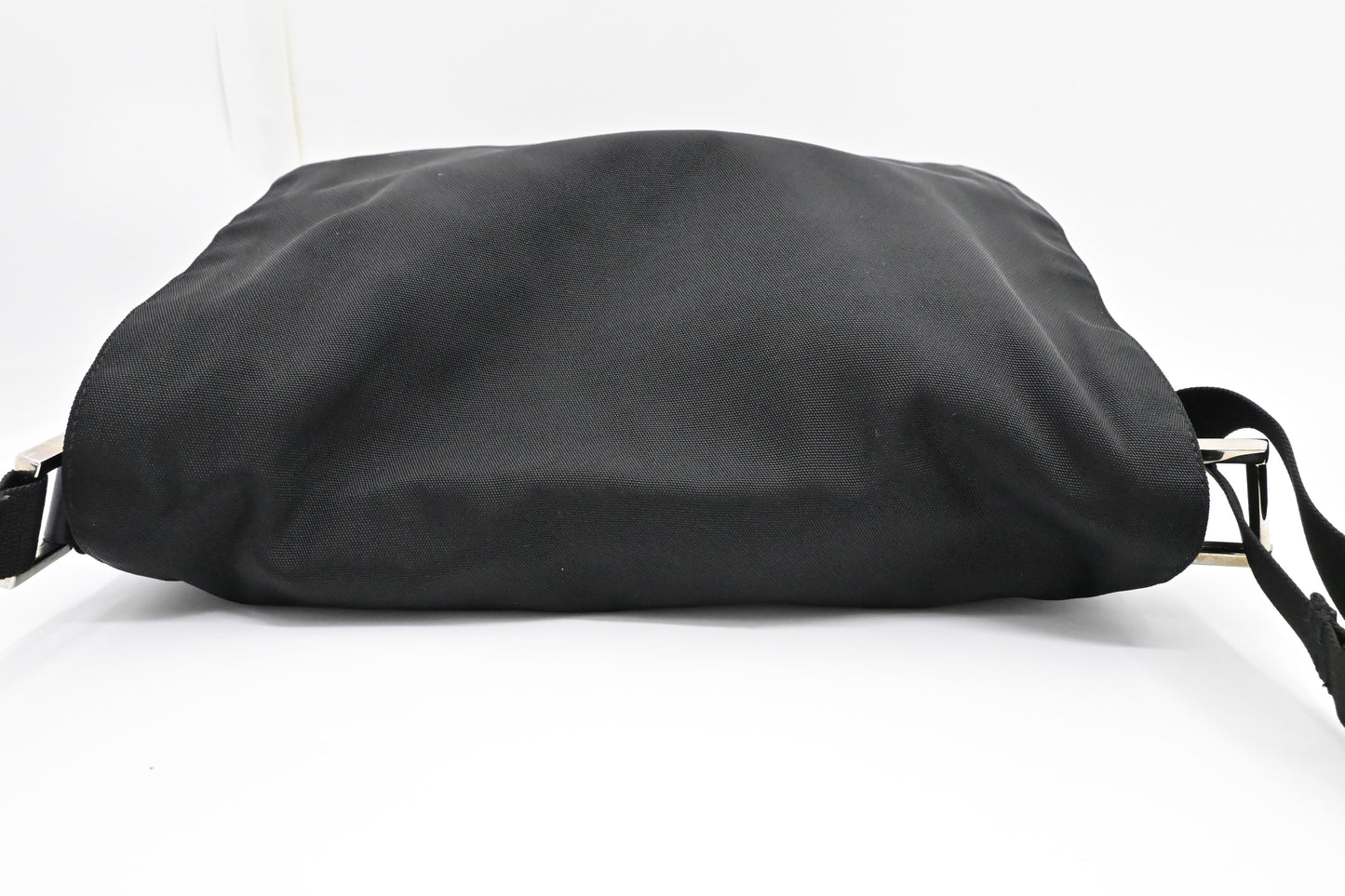 Gucci Messenger Bag in Black Canvas