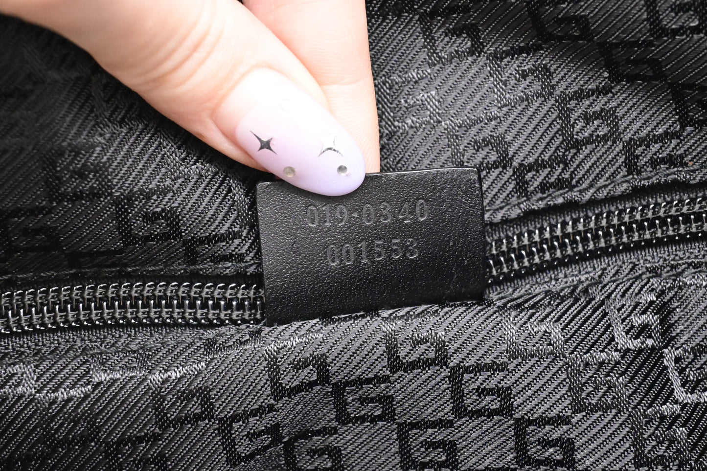 Gucci Messenger Bag in Black Canvas