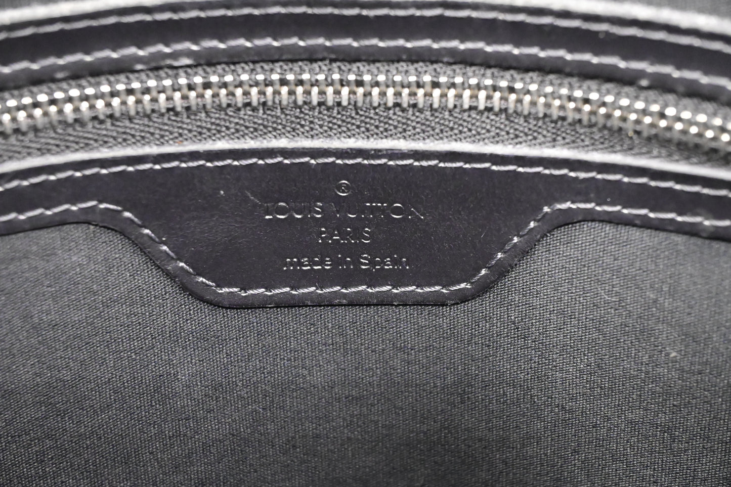 Louis Vuitton Stockton in Gray Mat Canvas