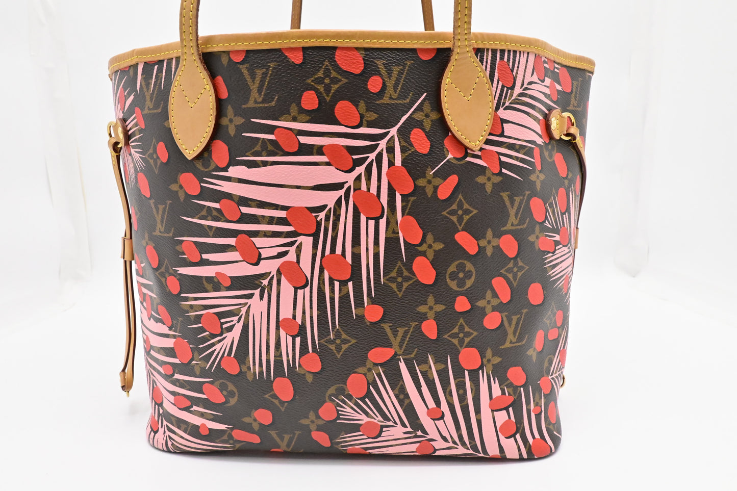 Louis Vuitton Neverfull MM in Jungle Dots Monogram Canvas